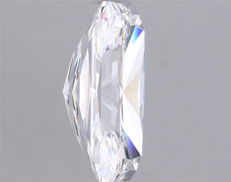 1.45 Carat Radiant Lab Diamond :: Greenstar spin frame 06