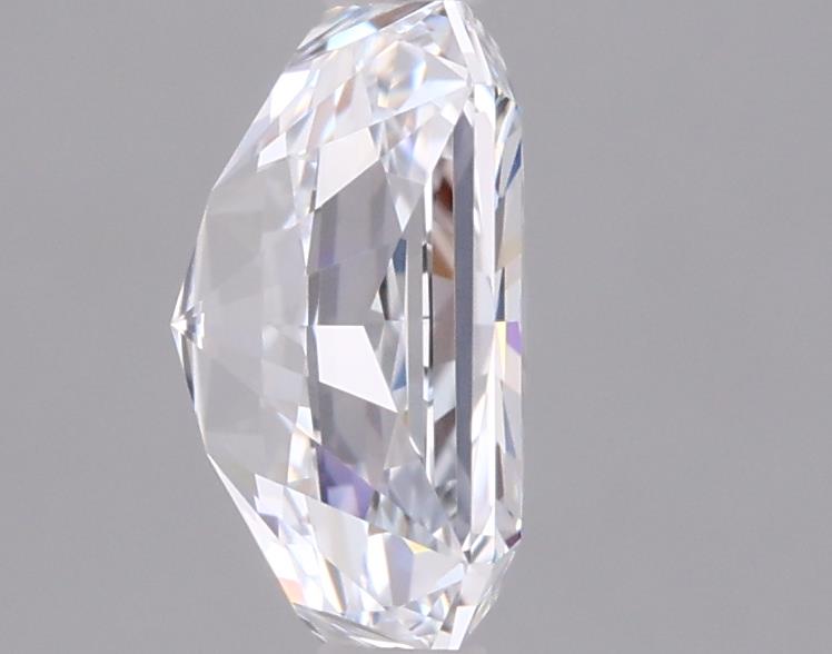 1.51 Carat Radiant Lab Diamond :: Greenstar spin frame 06