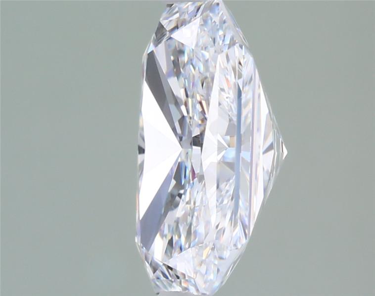 2.19 Carat Radiant Lab Diamond :: Greenstar spin frame 06