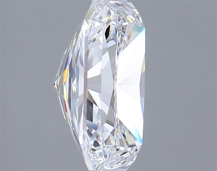 2.07 Carat Radiant Lab Diamond :: Greenstar spin frame 06