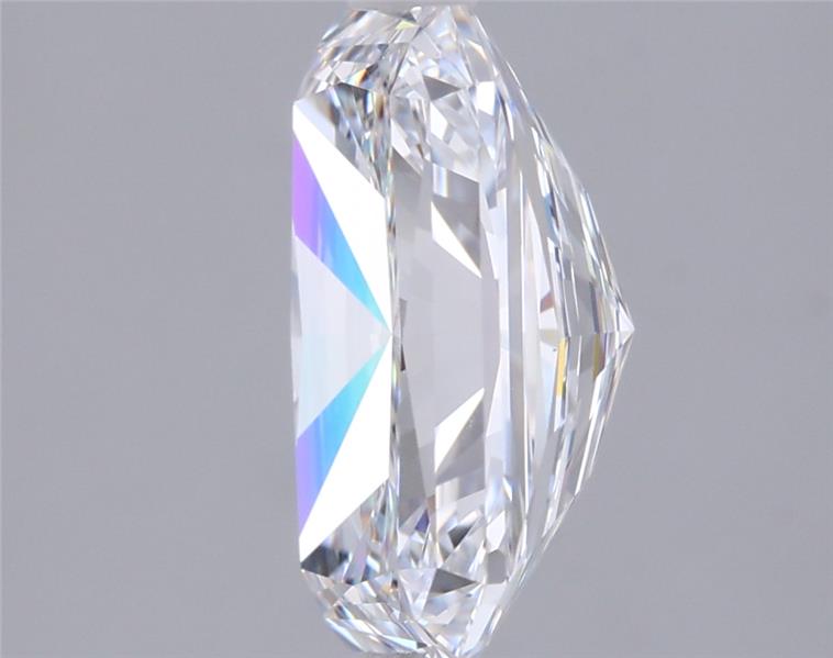 2.54 Carat Radiant Lab Diamond :: Greenstar spin frame 06