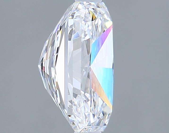 2.51 Carat Radiant Lab Diamond :: Greenstar spin frame 06