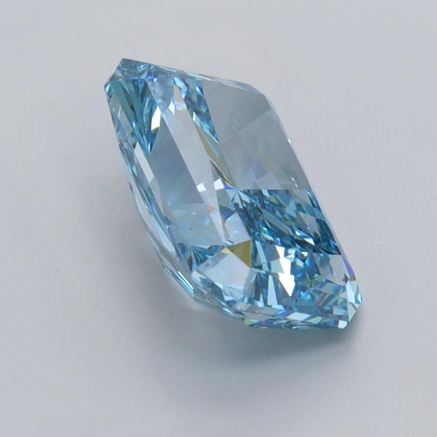 2.02 Carat Radiant Lab Diamond :: Greenstar spin frame 06