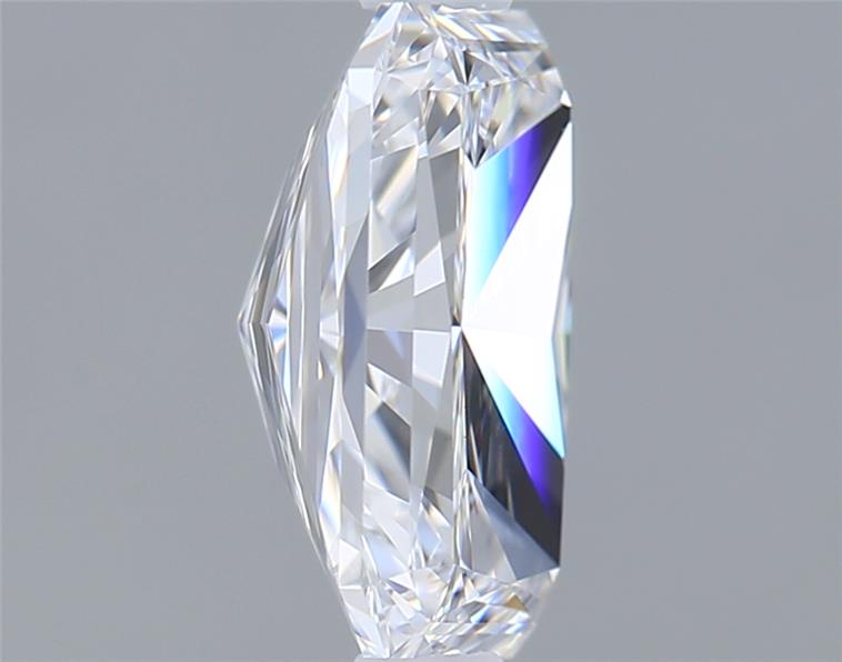 1.51 Carat Radiant Lab Diamond :: Greenstar spin frame 06