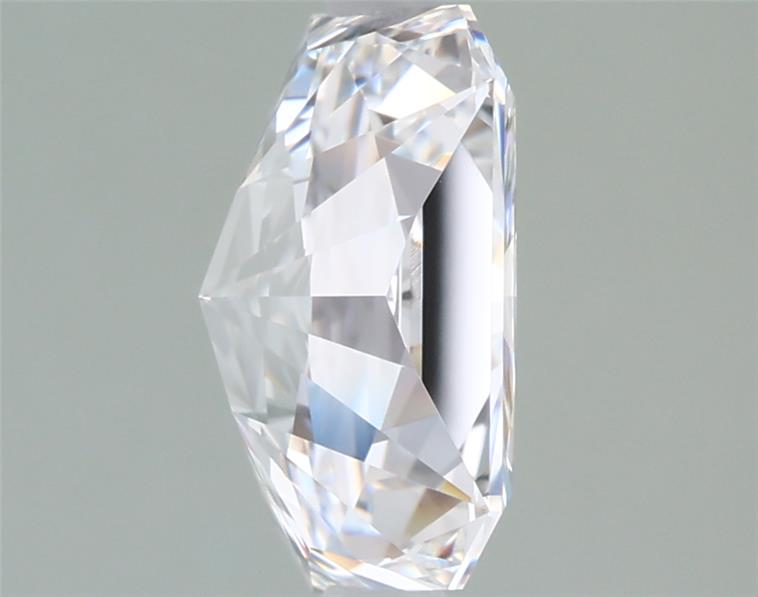2.16 Carat Radiant Lab Diamond :: Greenstar spin frame 06
