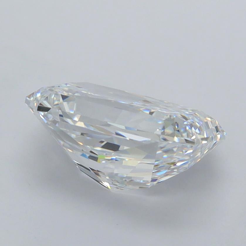 2.07 Carat Radiant Lab Diamond :: Greenstar spin frame 06