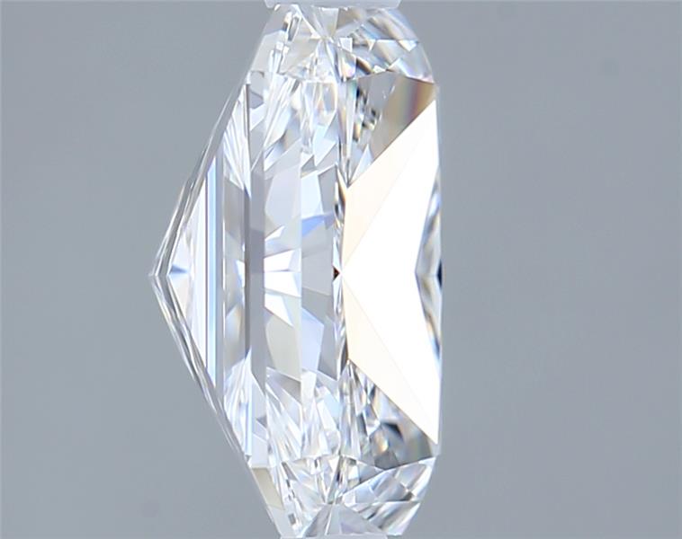 2.01 Carat Radiant Lab Diamond :: Greenstar spin frame 06