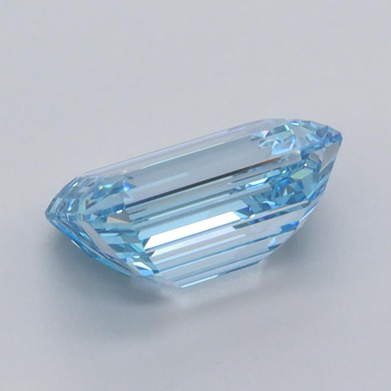 1.50 Carat Emerald Lab Diamond :: Greenstar spin frame 06