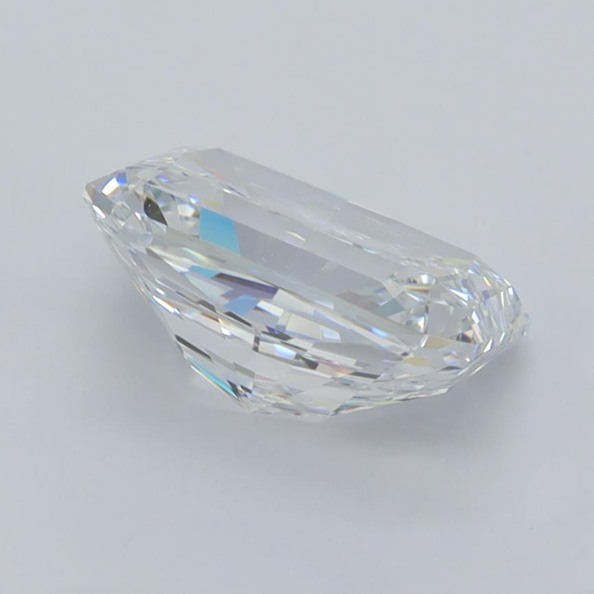 2.02 Carat Radiant Lab Diamond :: Greenstar spin frame 06