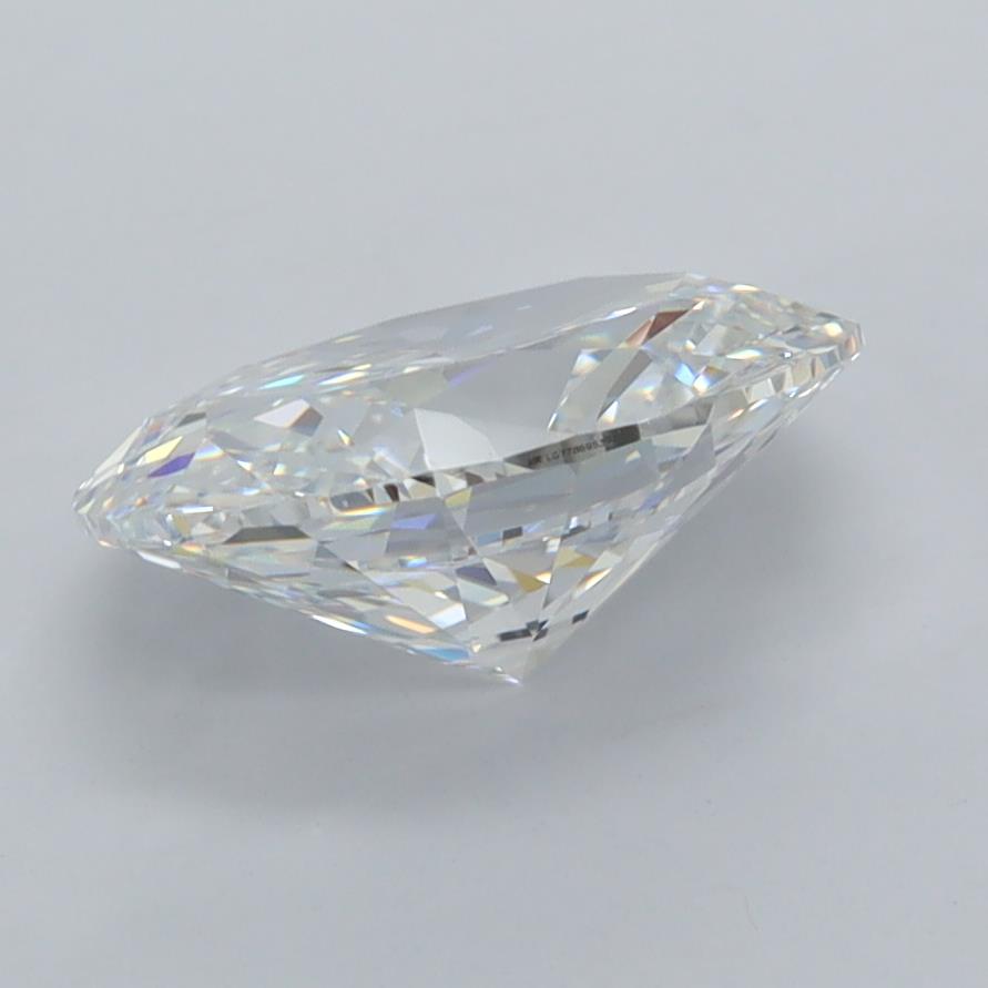 2.05 Carat Oval Lab Diamond :: Greenstar spin frame 06