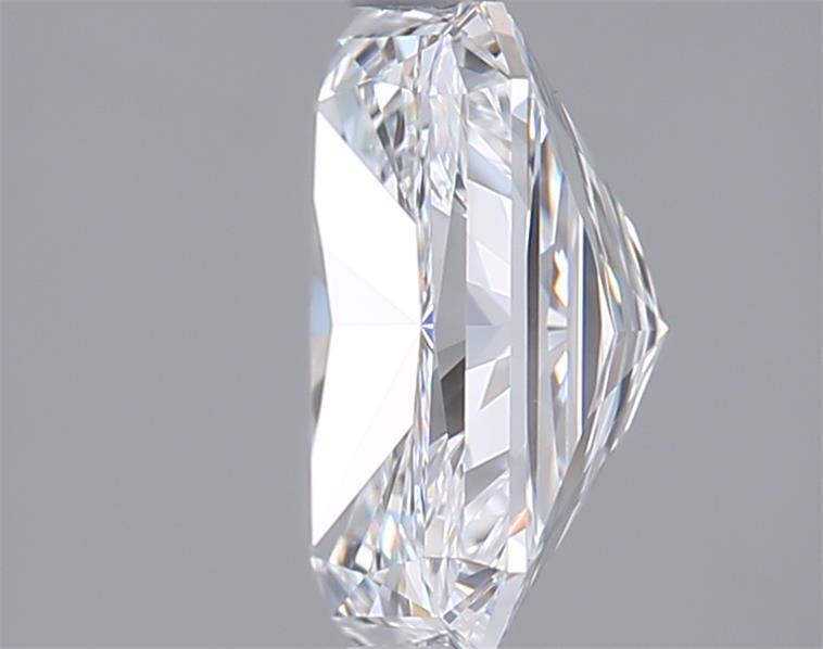 2.04 Carat Radiant Lab Diamond :: Greenstar spin frame 06