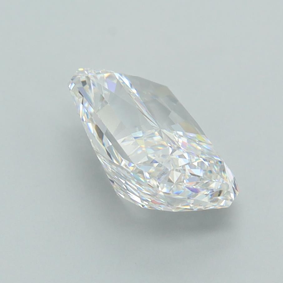 2.08 Carat Radiant Lab Diamond :: Greenstar spin frame 06