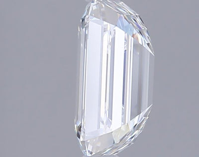 2.21 Carat Emerald Lab Diamond :: Greenstar spin frame 06