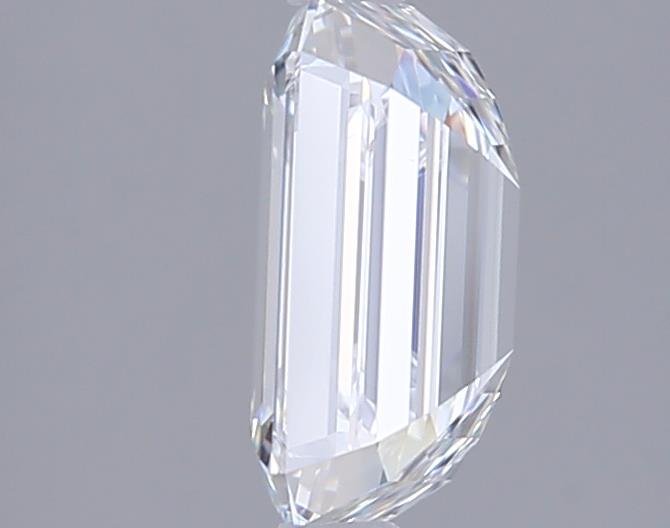 2.21 Carat Emerald Lab Diamond :: Greenstar spin frame 06