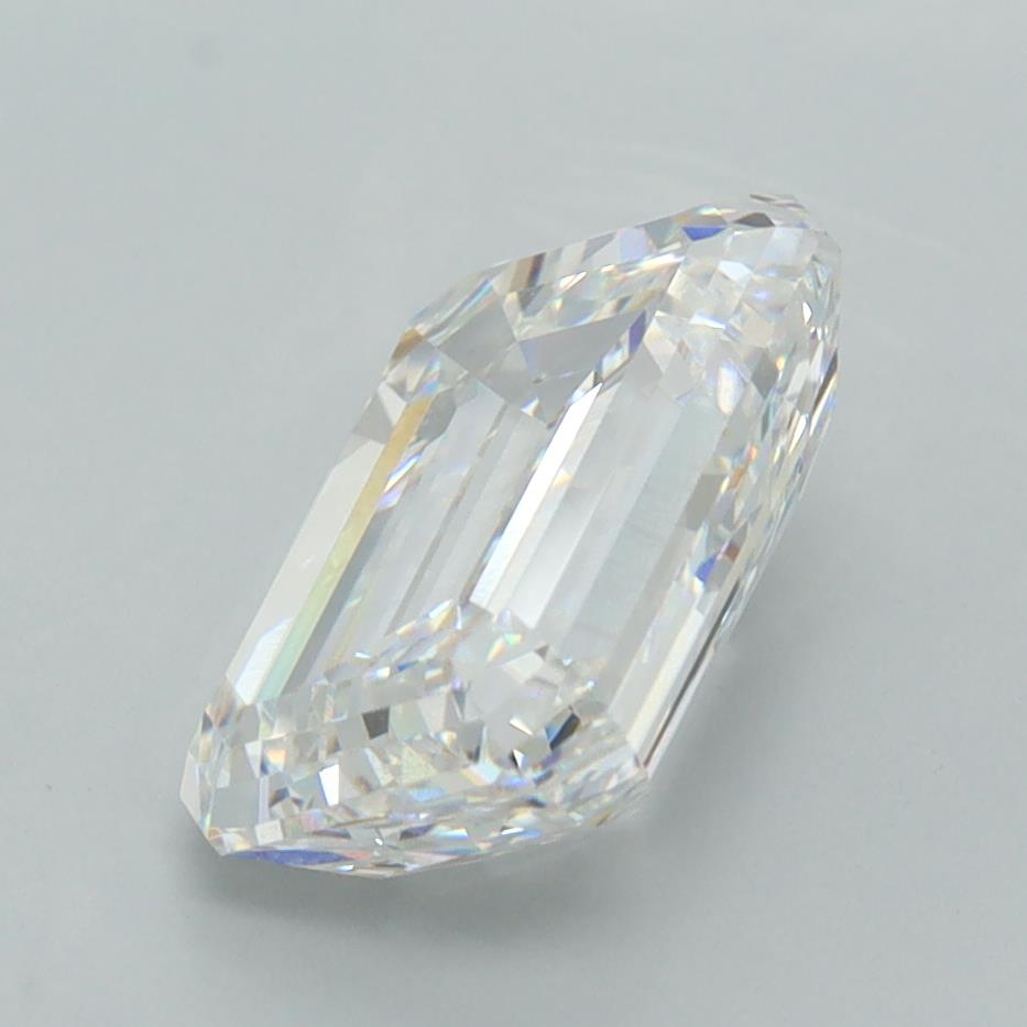 3.52 Carat Emerald Lab Diamond :: Greenstar spin frame 06