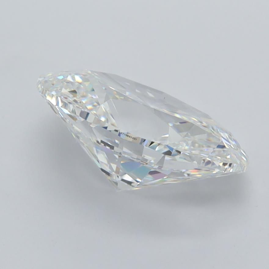 2.17 Carat Oval Lab Diamond :: Greenstar spin frame 06