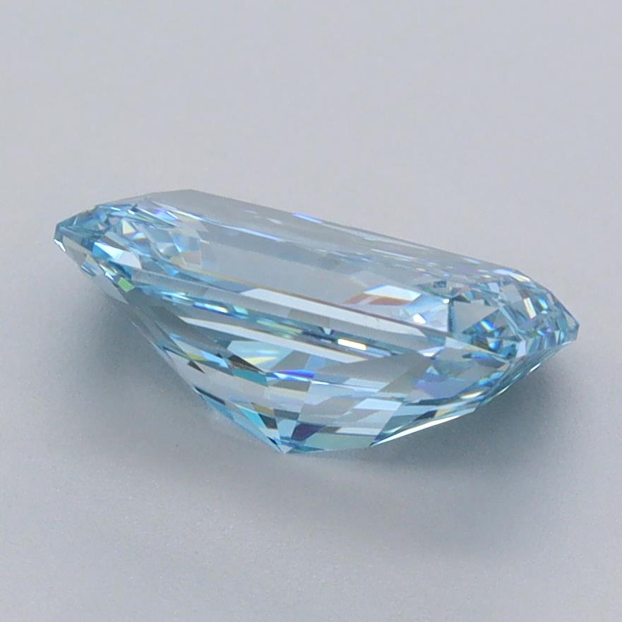2.10 Carat Radiant Lab Diamond :: Greenstar spin frame 06