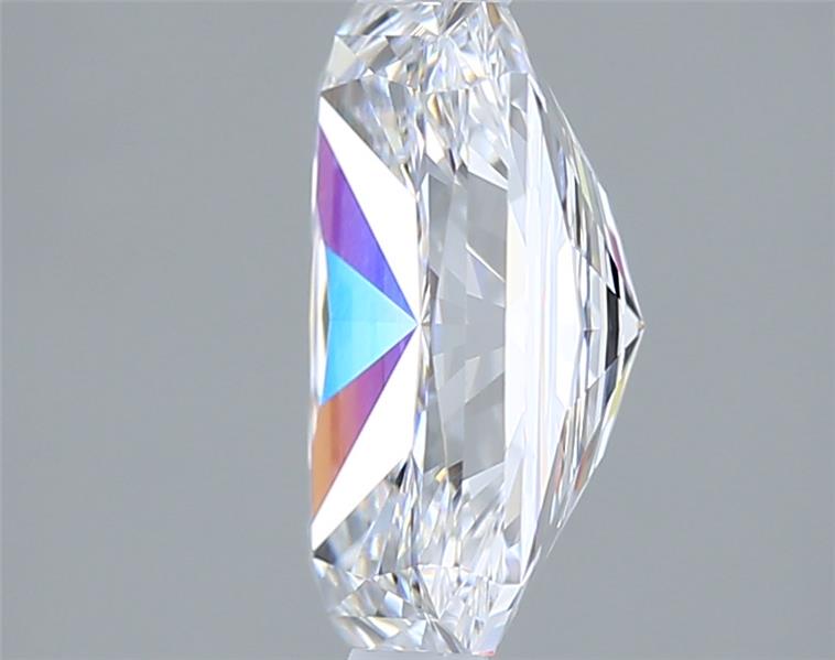 2.07 Carat Radiant Lab Diamond :: Greenstar spin frame 06