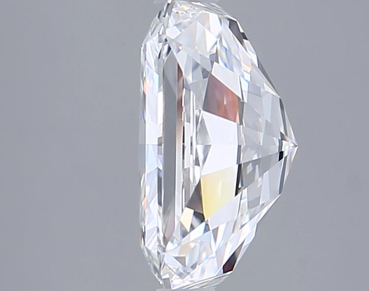 3.03 Carat Radiant Lab Diamond :: Greenstar spin frame 04