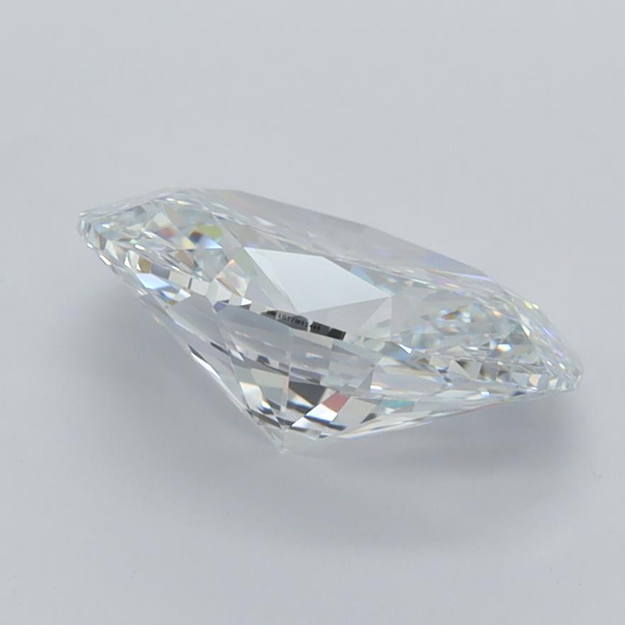 2.03 Carat Oval Lab Diamond :: Greenstar spin frame 04