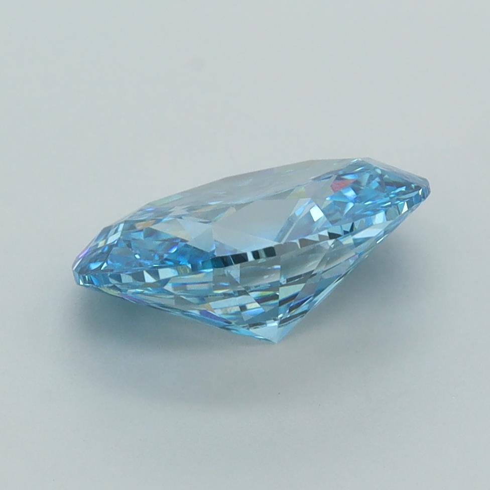 2.05 Carat Oval Lab Diamond :: Greenstar spin frame 04