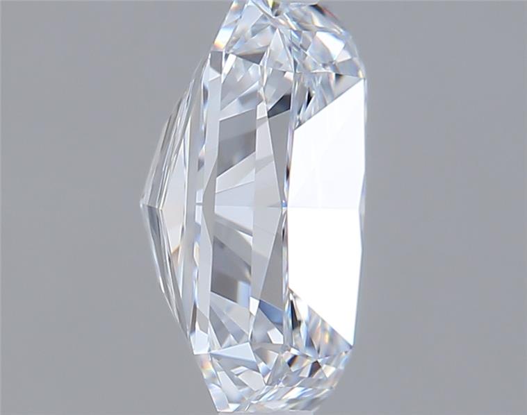2.01 Carat Radiant Lab Diamond :: Greenstar spin frame 04