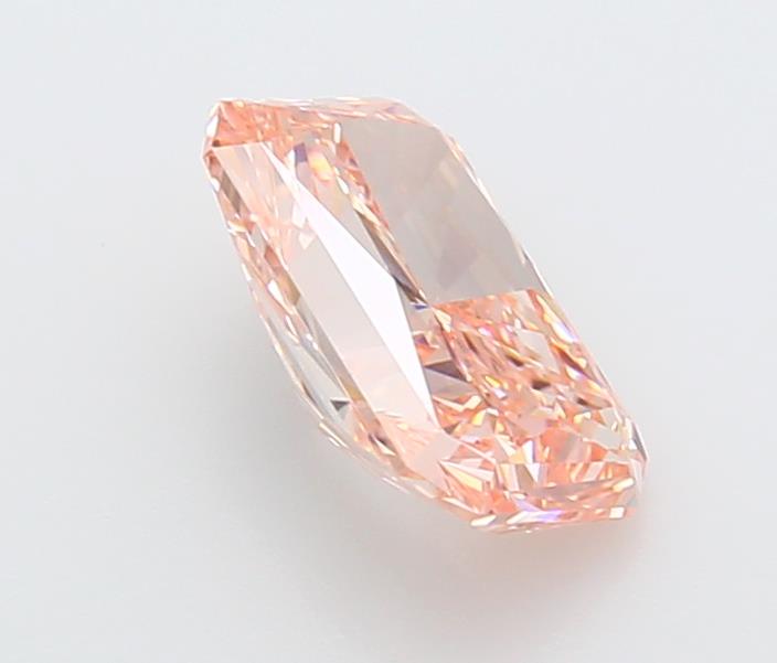2.03 Carat Radiant Lab Diamond :: Greenstar spin frame 04