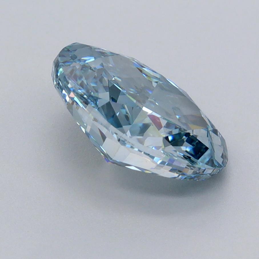 2.05 Carat Oval Lab Diamond :: Greenstar spin frame 04