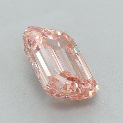 2.04 Carat Emerald Lab Diamond :: Greenstar spin frame 04