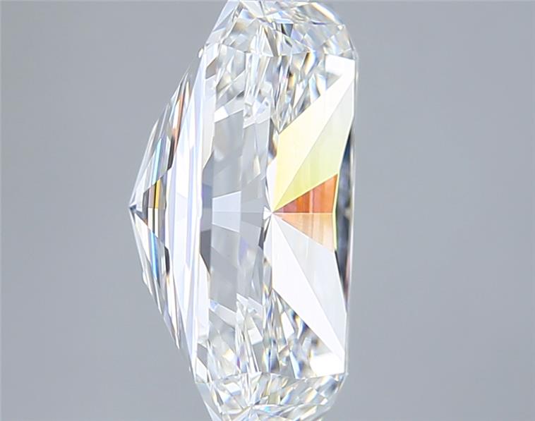 5.07 Carat Radiant Lab Diamond :: Greenstar spin frame 04