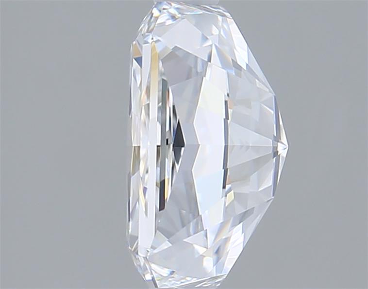 2.02 Carat Radiant Lab Diamond :: Greenstar spin frame 04