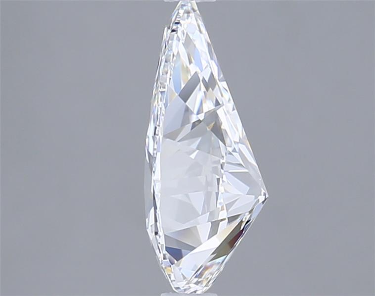 2.04 Carat Pear Lab Diamond :: Greenstar spin frame 04