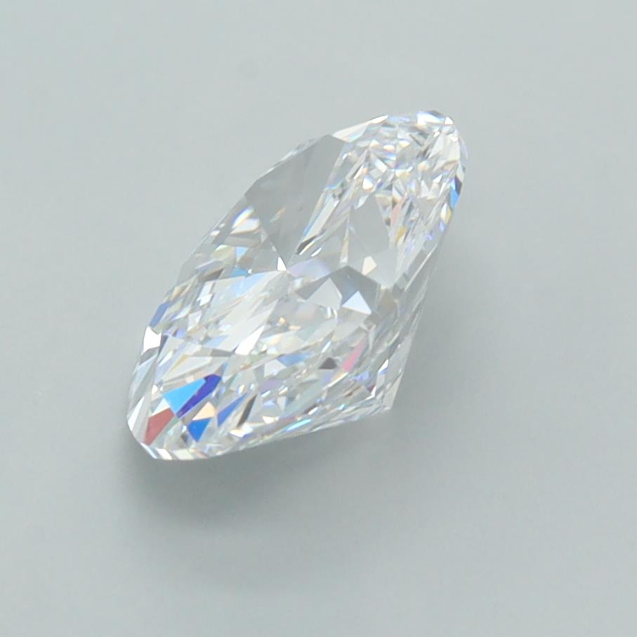 2.05 Carat Oval Lab Diamond :: Greenstar spin frame 04