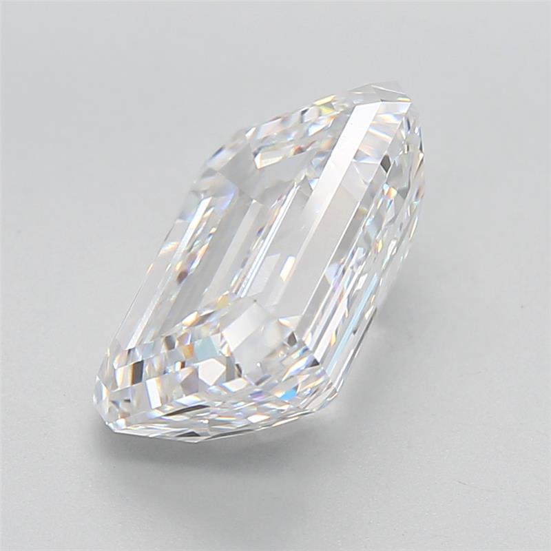 5.23 Carat Emerald Lab Diamond :: Greenstar spin frame 04