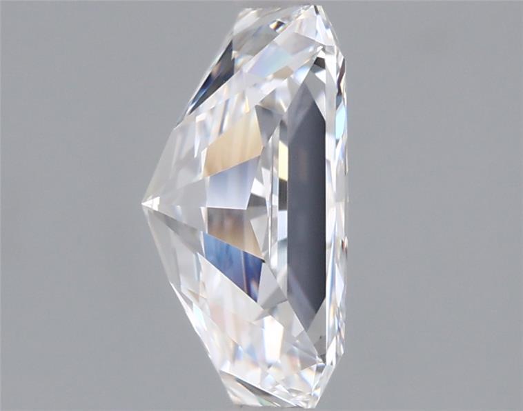 2.01 Carat Radiant Lab Diamond :: Greenstar spin frame 04