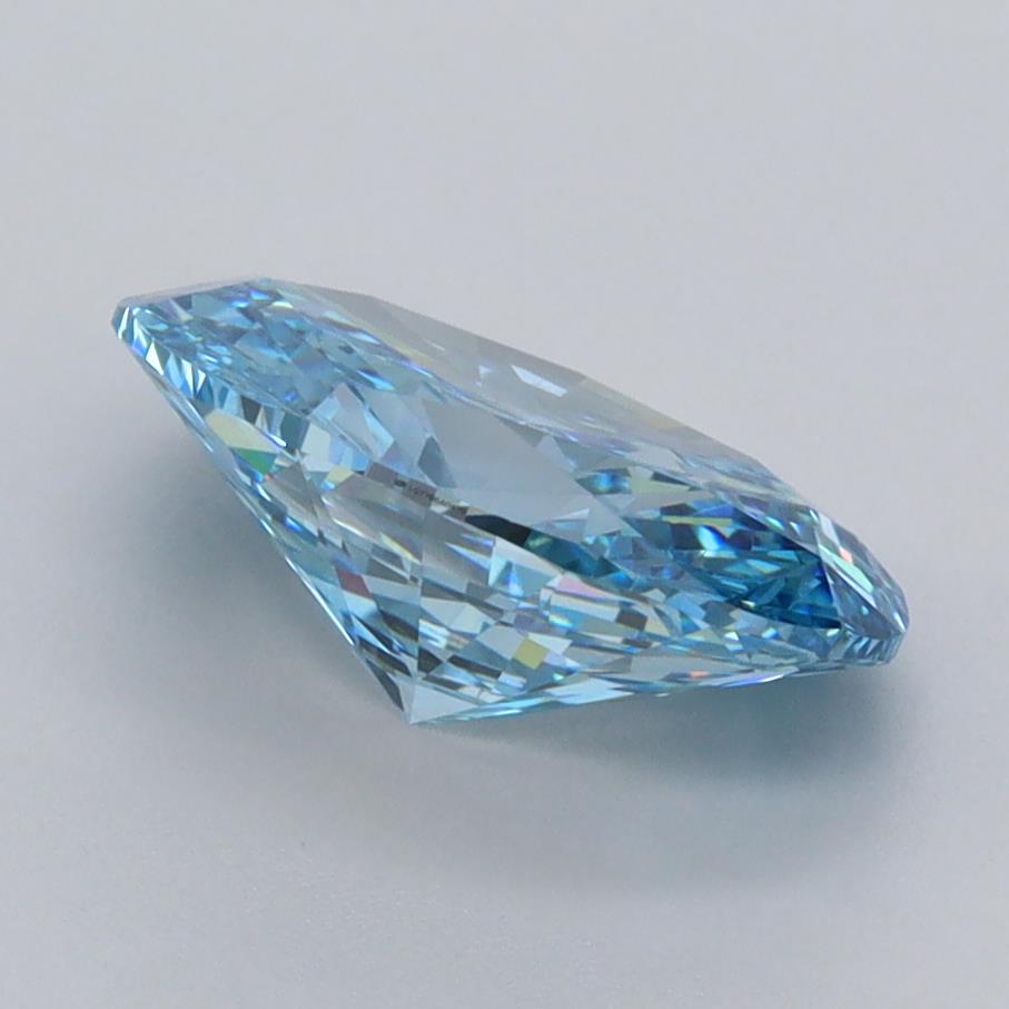 2.05 Carat Oval Lab Diamond :: Greenstar spin frame 04