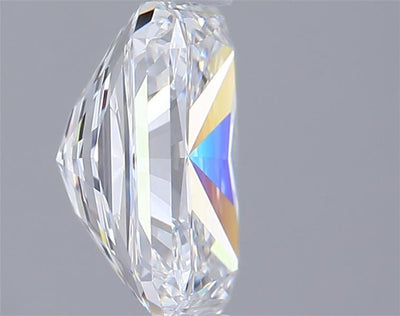 2.01 Carat Radiant Lab Diamond :: Greenstar spin frame 04