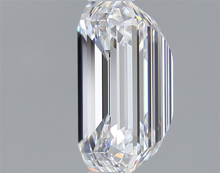 1.62 Carat Emerald Lab Diamond :: Greenstar spin frame 04