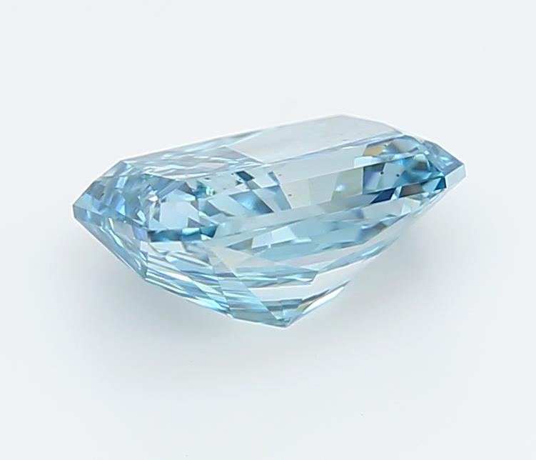 1.98 Carat Radiant Lab Diamond :: Greenstar spin frame 04