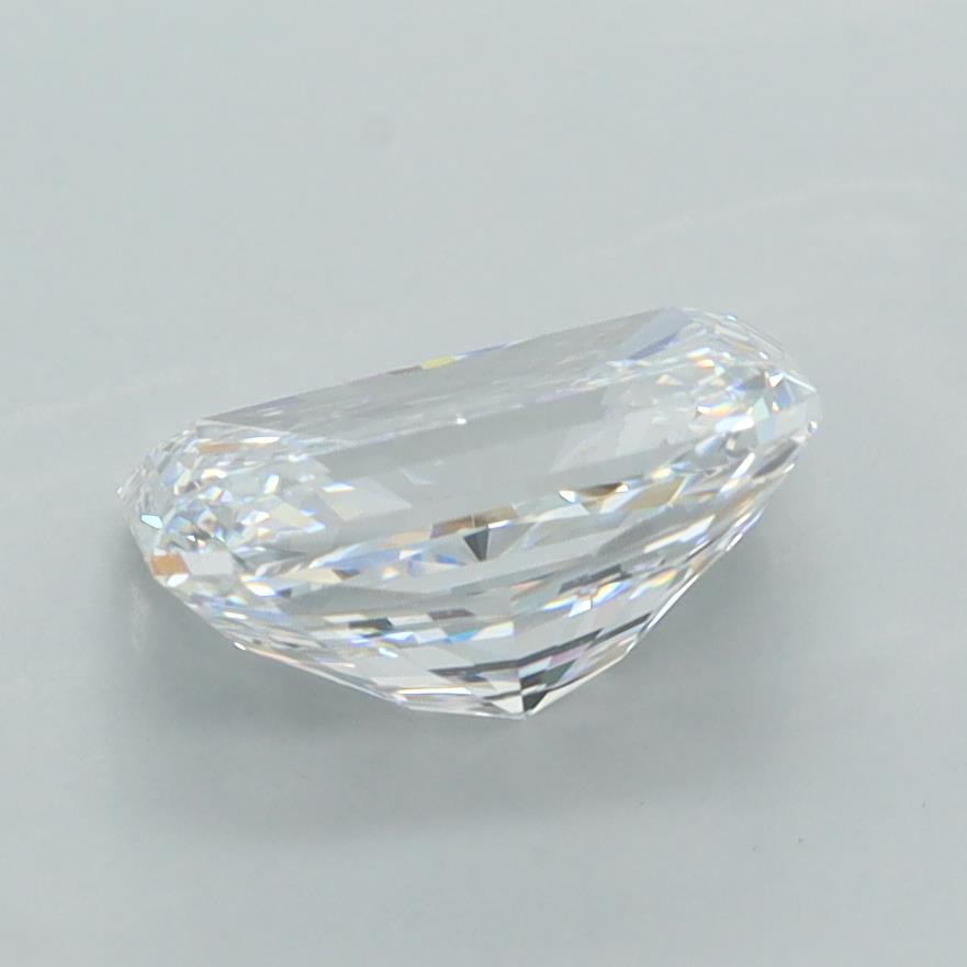 2.02 Carat Radiant Lab Diamond :: Greenstar spin frame 04