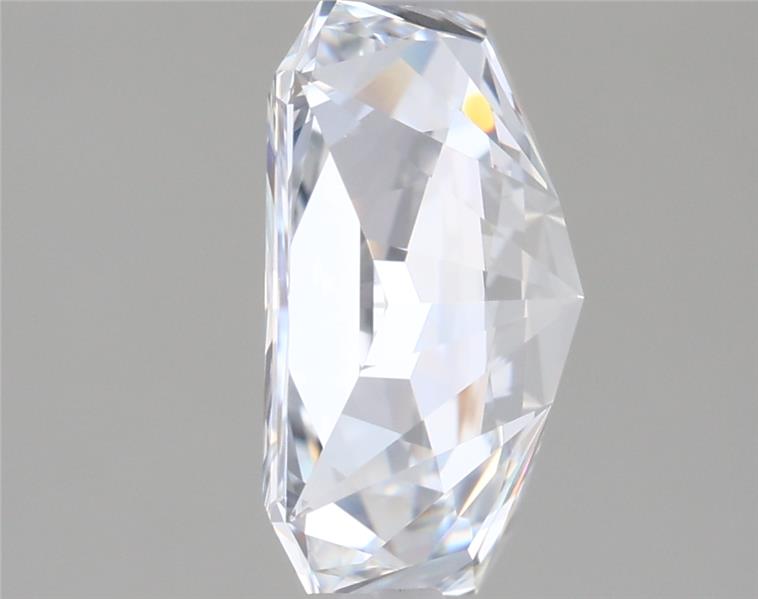 2.50 Carat Radiant Lab Diamond :: Greenstar spin frame 04