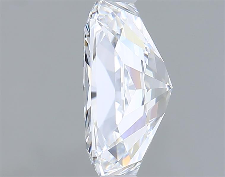 2.05 Carat Radiant Lab Diamond :: Greenstar spin frame 04