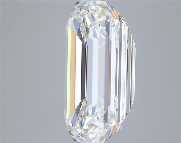 8.02 Carat Emerald Lab Diamond :: Greenstar spin frame 04