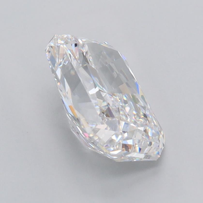 2.01 Carat Radiant Lab Diamond :: Greenstar spin frame 04