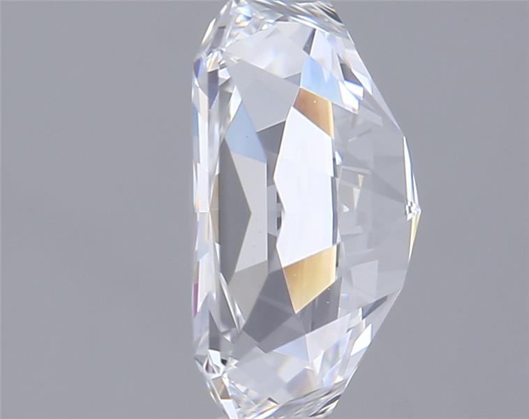 2.01 Carat Radiant Lab Diamond :: Greenstar spin frame 04