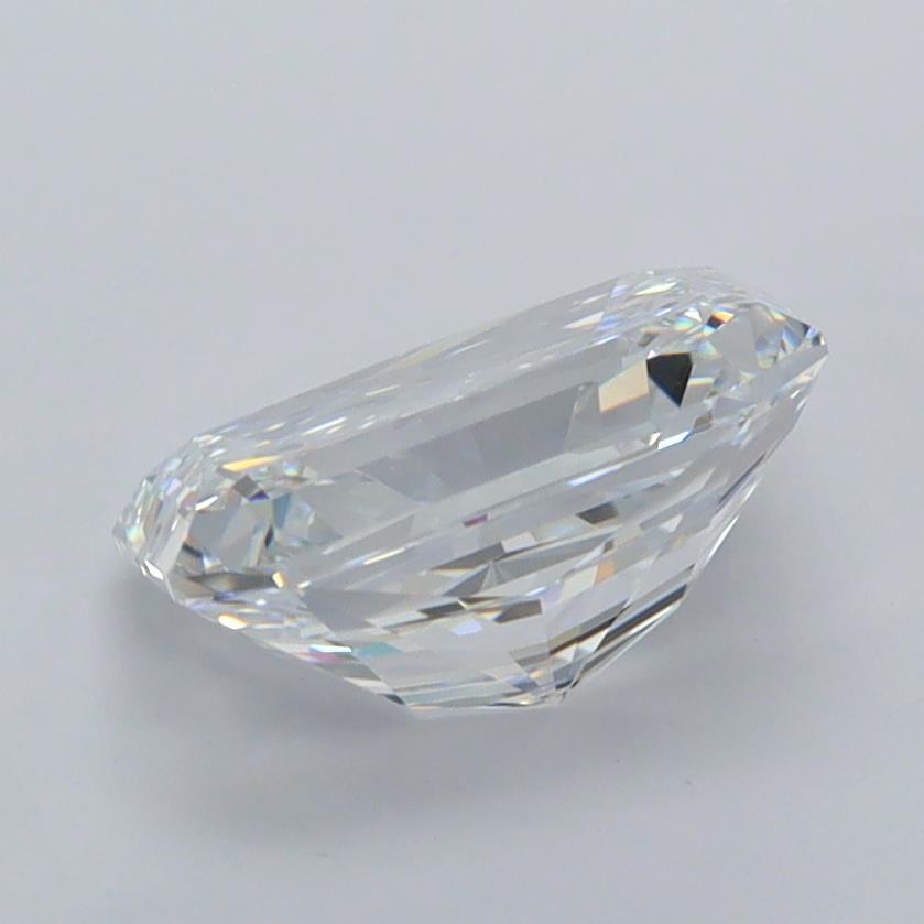 2.07 Carat Radiant Lab Diamond :: Greenstar spin frame 04