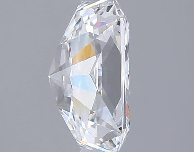 2.01 Carat Radiant Lab Diamond :: Greenstar spin frame 04