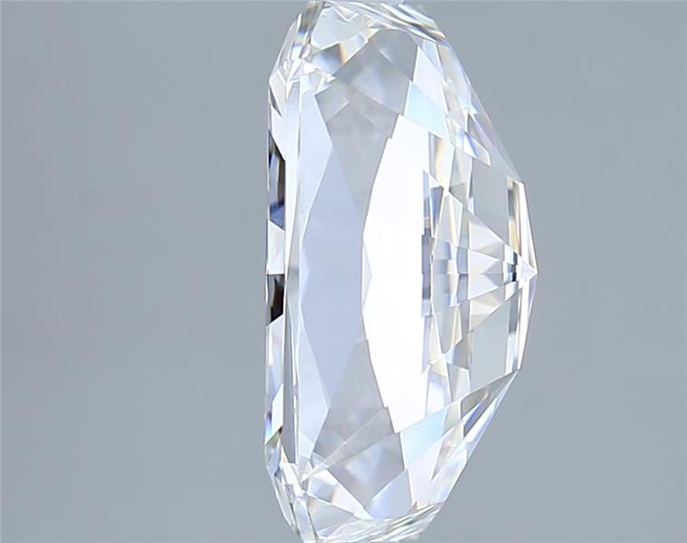 5.07 Carat Radiant Lab Diamond :: Greenstar spin frame 04