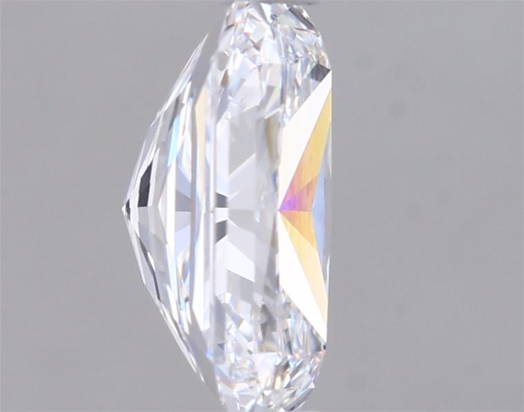1.27 Carat Radiant Lab Diamond :: Greenstar spin frame 04