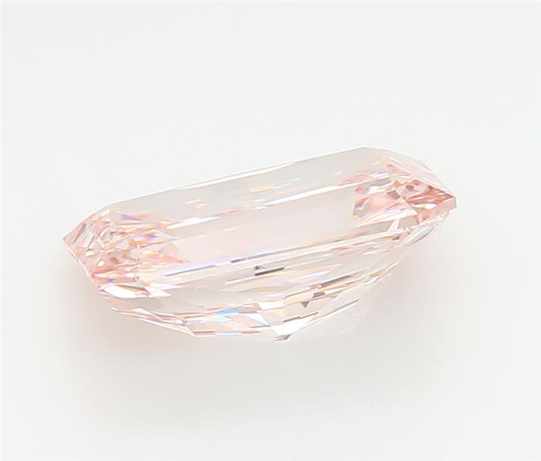 3.06 Carat Radiant Lab Diamond :: Greenstar spin frame 04